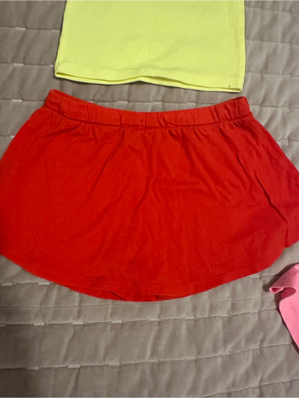 GAP KIDS GIRLS BUNDLE OF SKORTS AND RIBBED TANK TOP SIZE SMALL - Picture 12 of 16